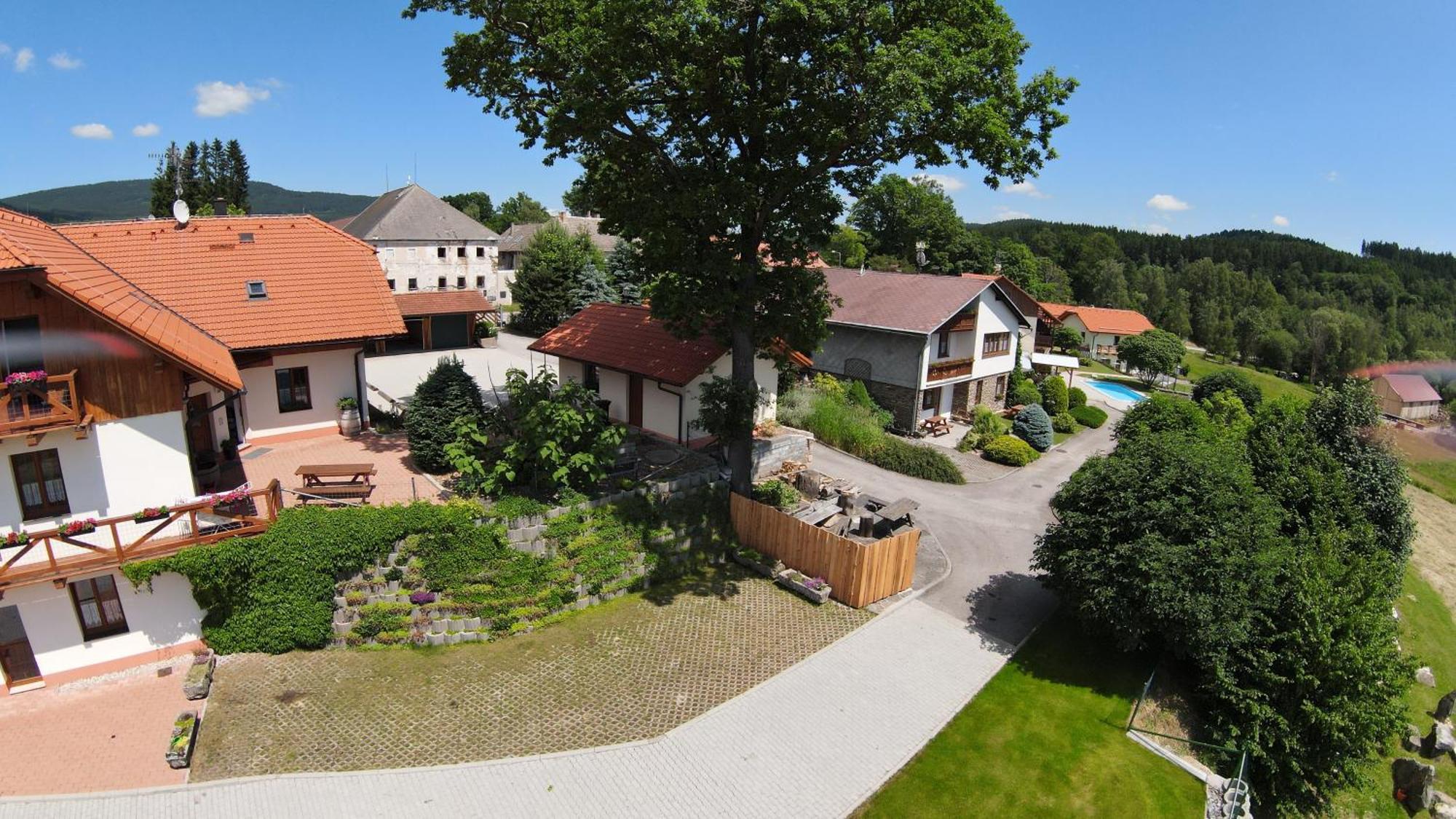 Apartmany U Srdce Vltavy Горні-Плана Екстер'єр фото